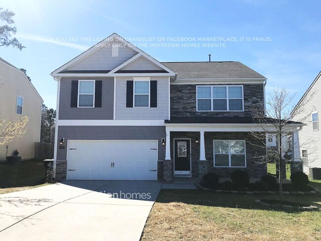 Building Photo - 1009 King Fisher Way