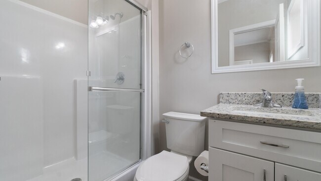 Photo - 601 English Ave NW