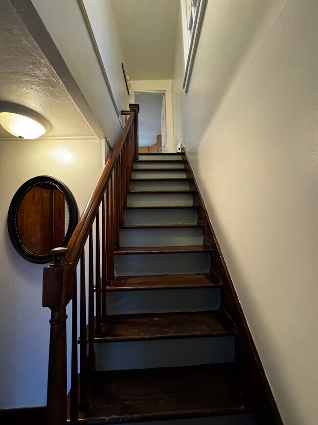 Photo - 1284 Slater Rd