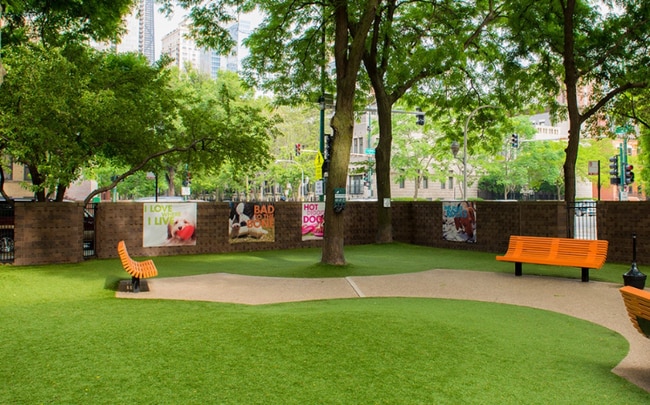 Photo - 1001 N La Salle St