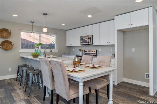 Photo - 480 S Ivy St