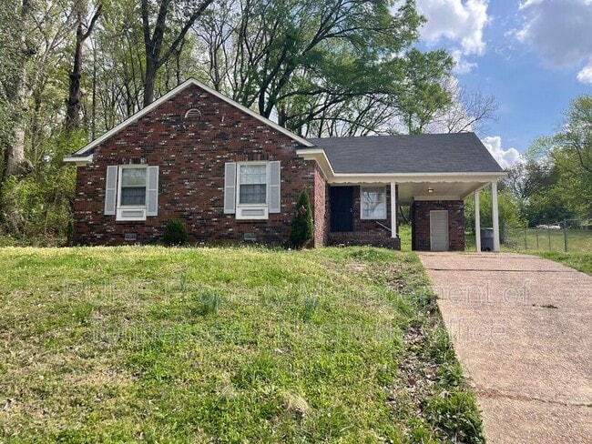 Building Photo - 1441 Whitney Ave