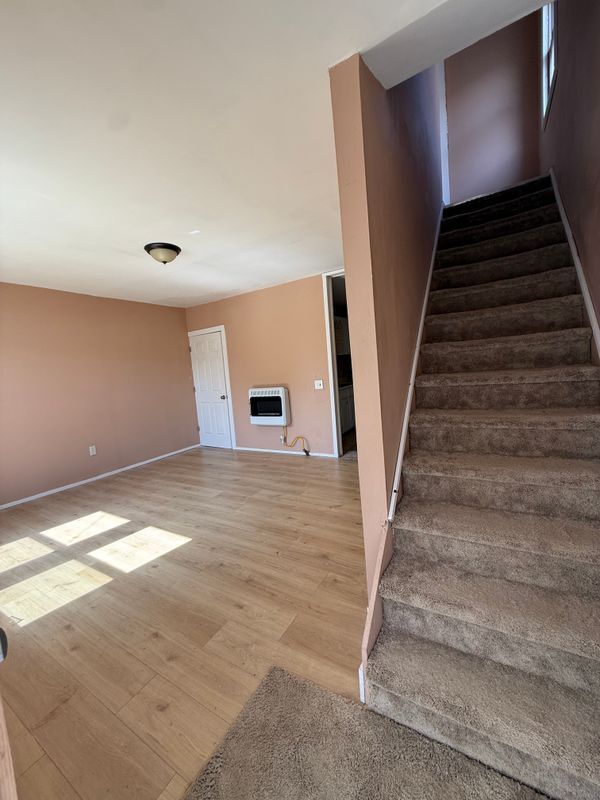 170 King St Unit 2