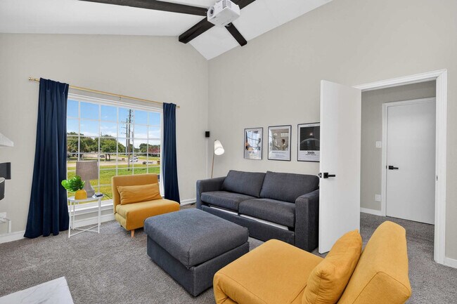 1205 Hillsdale Dr Unit SI ID1019474P