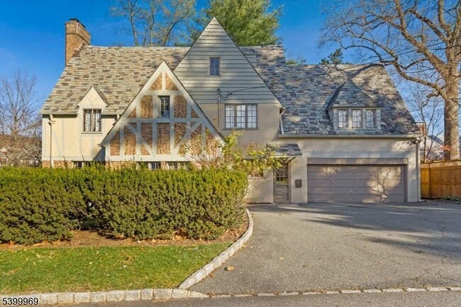 Photo - 107 Clinton Ave