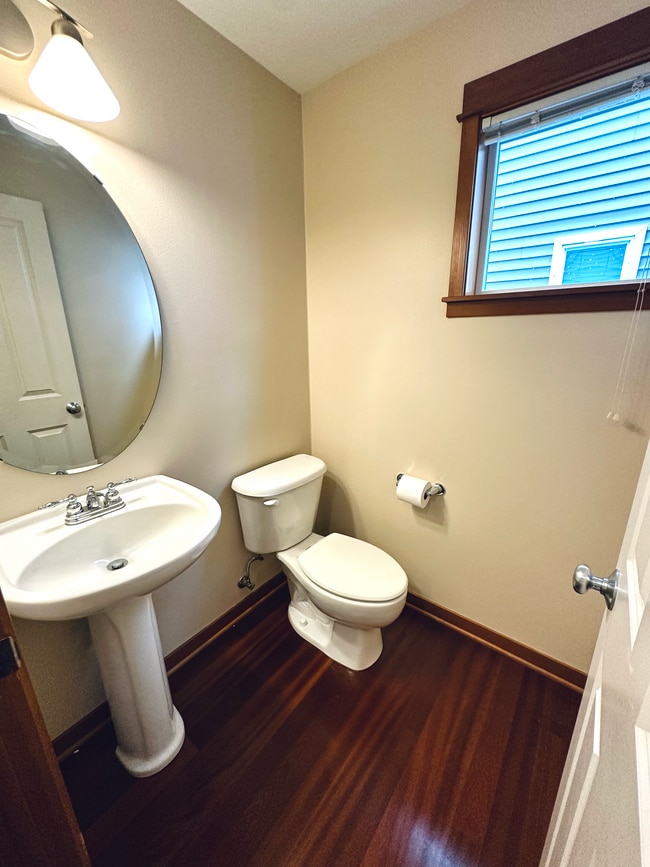 Photo - 9025 18th Ave SW