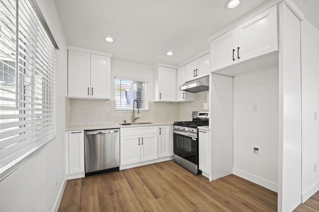 Building Photo - 120 E Alberta St Unit 116 1/2 E Alberta St