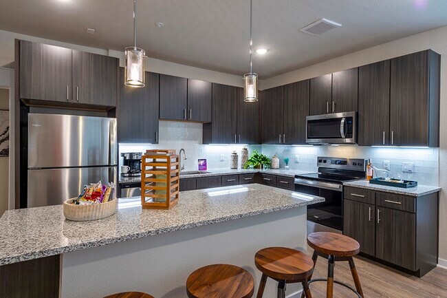 30020 Creekside Ter Dr Unidad 8201
