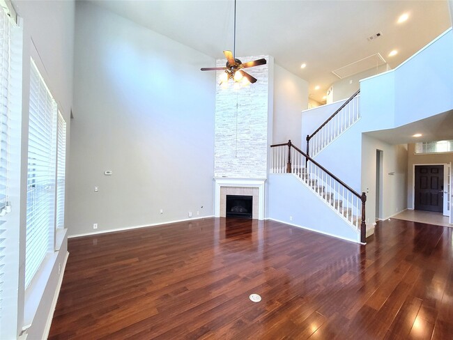 Photo - 17006 Cherokee Lake Ln