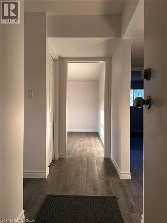 Photo - 73 FOURTH Avenue Unit# 2 Unité 2