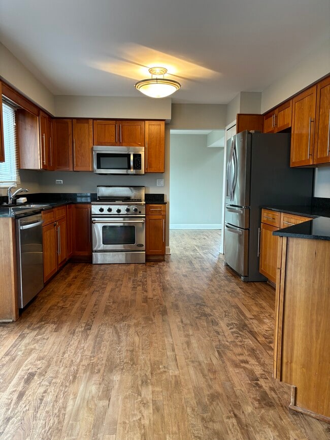 Photo - 1667 Hinterlong Ln