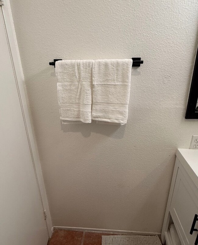 Building Photo - 2240 N Legion Dr