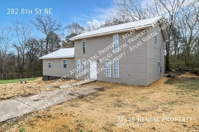 Photo - 282 8th St NE