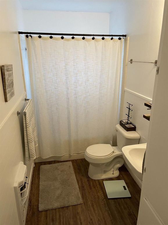 Photo - 3203 33rd St