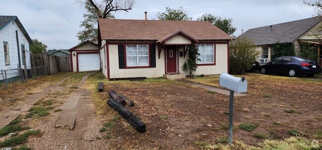 Building Photo - 2bedrooms 1bathroom 1 car garage Rental