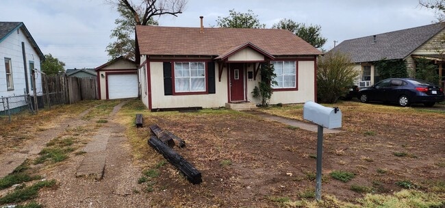 2bedrooms 1bathroom 1 car garage - 2bedrooms 1bathroom 1 car garage House