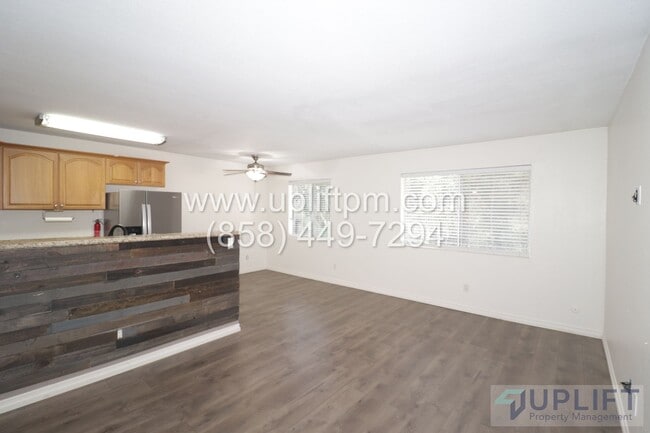 Building Photo - 2 bed 1 bath condo in Alpine with pool in ... Unit 22