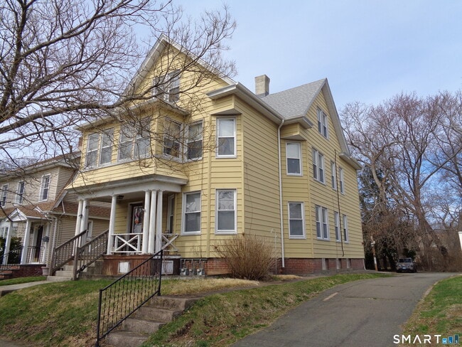 Building Photo - 58 Stuyvesant Ave Unit 3