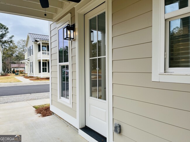 Photo - 102 Gardenia Ln