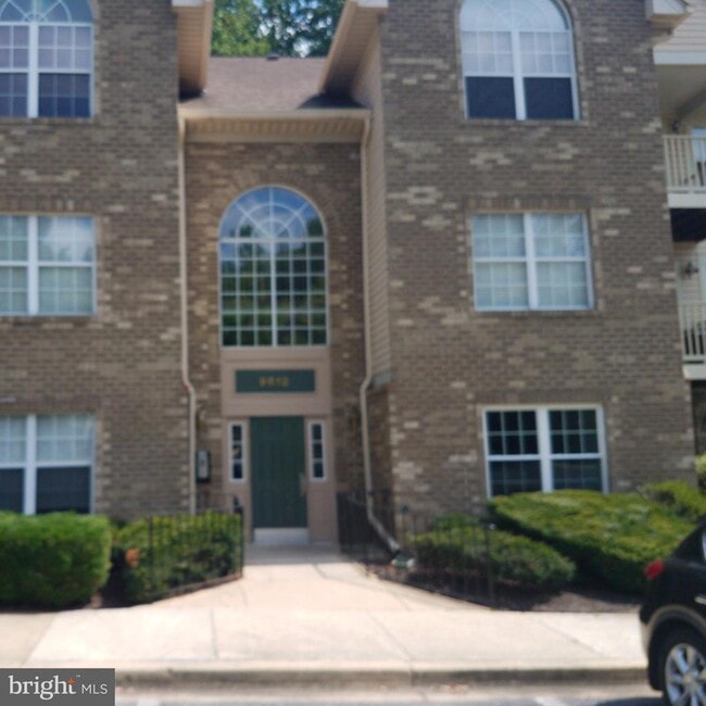 Building Photo - 9812 Lake Point Ct Unit 103 Rental