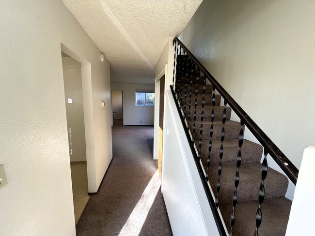 Photo - 840 D St Unidad 840 D #Z [PRM: Brittany]