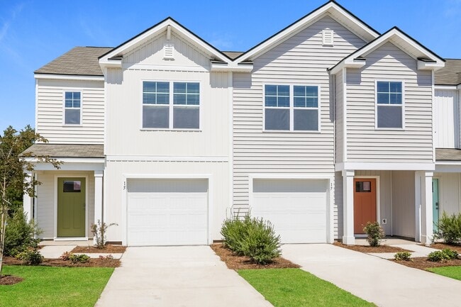 Building Photo - 15 Striker Rd