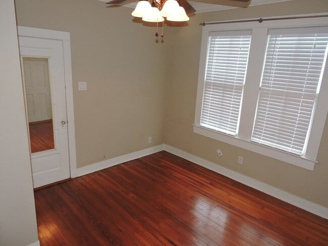 Photo - Great Garden District Cottage