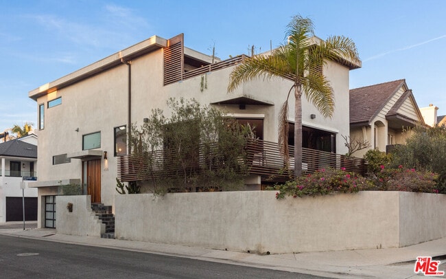 Building Photo - 4616 Roma Ct