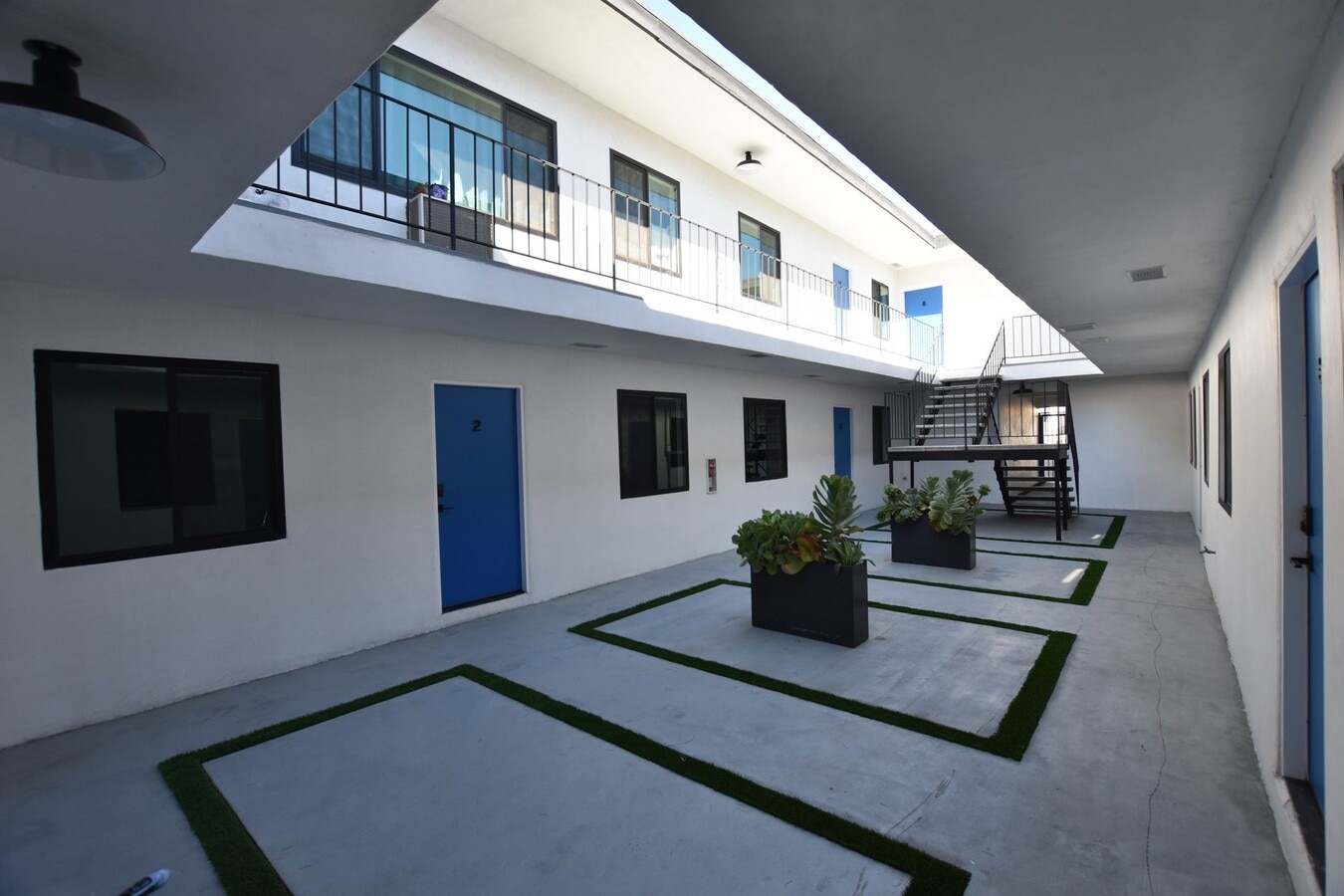 Photo - 3415 London Street