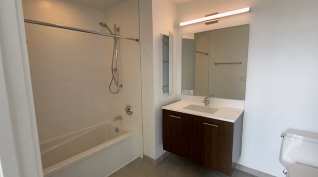 Photo - 1243 N Paulina St Unit 1207