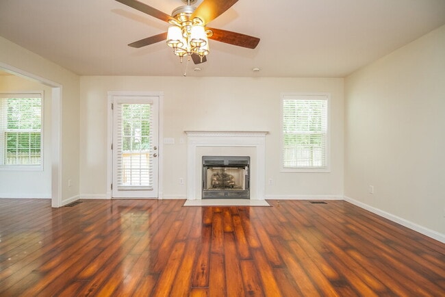 Photo - 2814 Tyler Ct