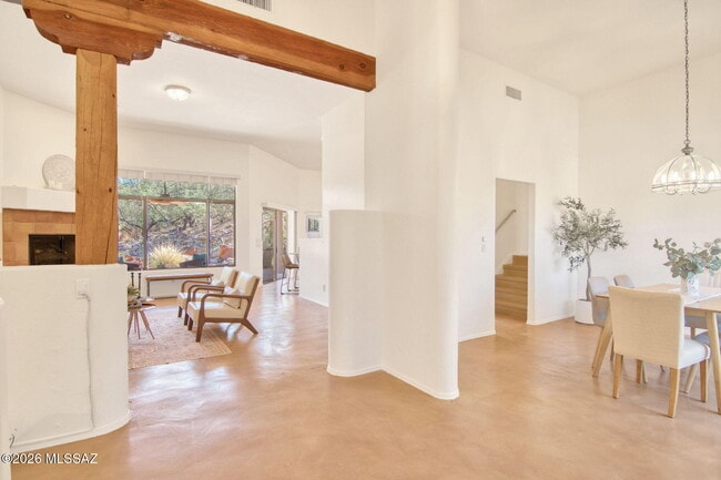Building Photo - 5980 Verde Pl