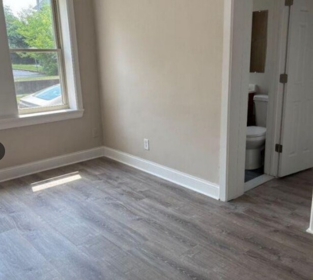 Photo - 2004 Noble Rd Unit 1