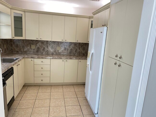 Photo - 7201 SW 102nd Ave