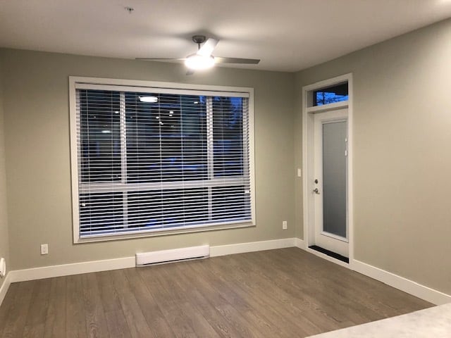 Photo - 45513-45513 Market Way