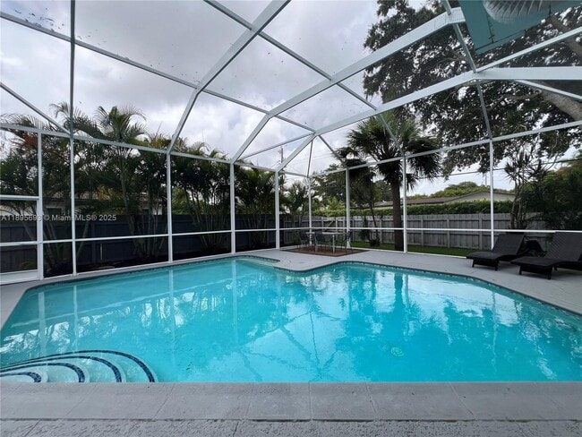 Photo - 1405 N 46th Ave