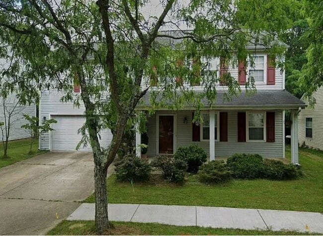 Building Photo - 3 bedrooms with Garage!