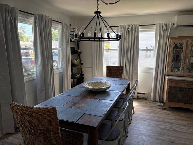 56 Rest View Ln