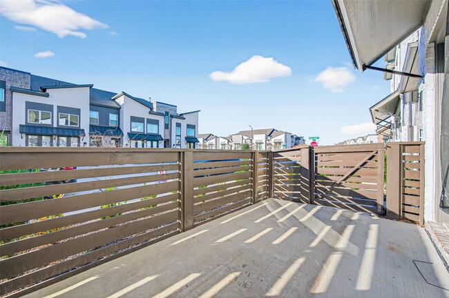 Photo - 16518 Texas Hill Country Rd