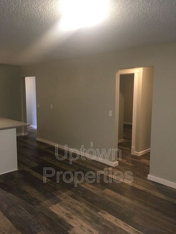 Photo - 8020 SW Thorn St