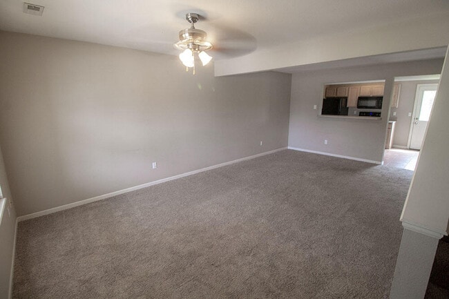 Photo - 4006 Snowy Owl Dr