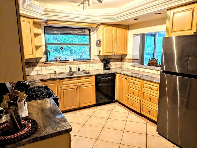 Photo - 169 Palmetto Dr