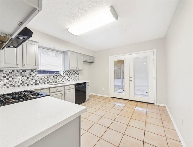 Photo - 23227 Timberbrook Dr