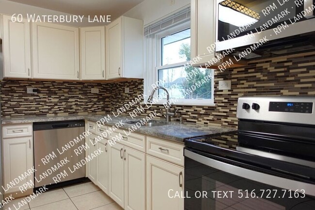 Photo - 60 Waterbury Ln