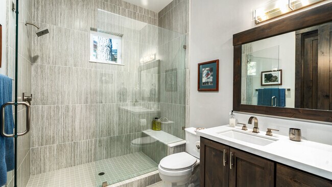 Photo - 9265 Heartwood Dr