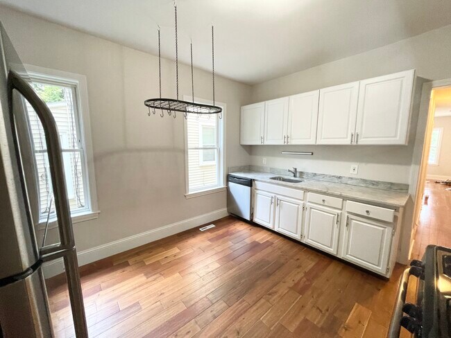 Photo - 26 Taft St Unit 1