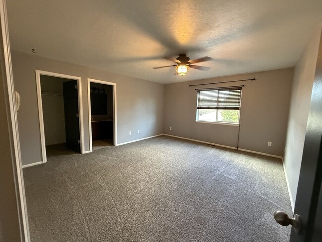 651 1/2 Serenity LN
