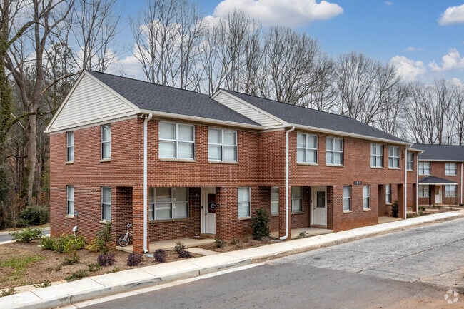 Building Photo - 1100 Washington Circle Rental