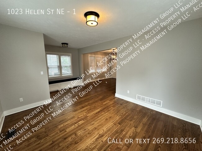 Photo - 1023 Helen St NE