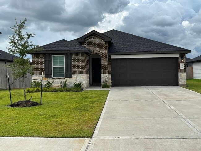 Building Photo - 1210 Kingbird Ct